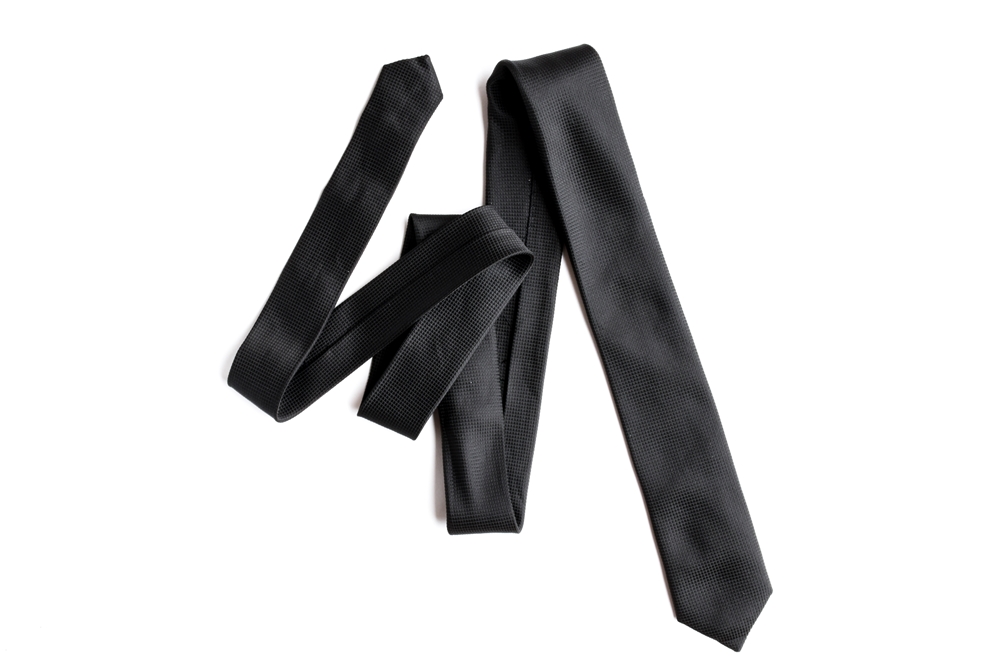 葬式用ネクタイの選び方