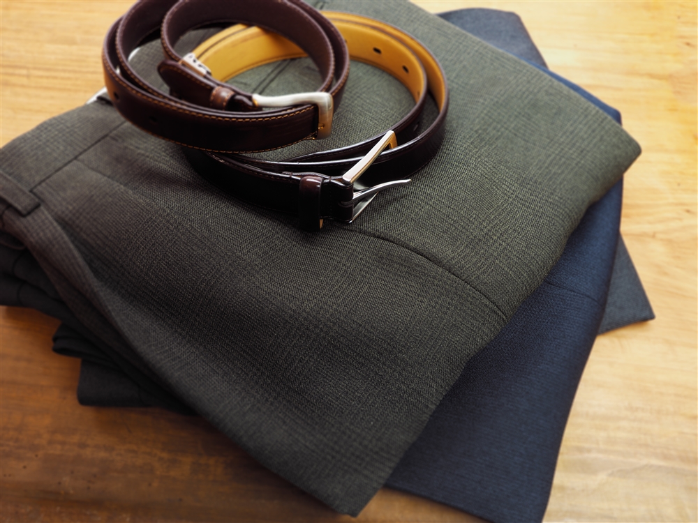 タックの有無・種類による印象の違い